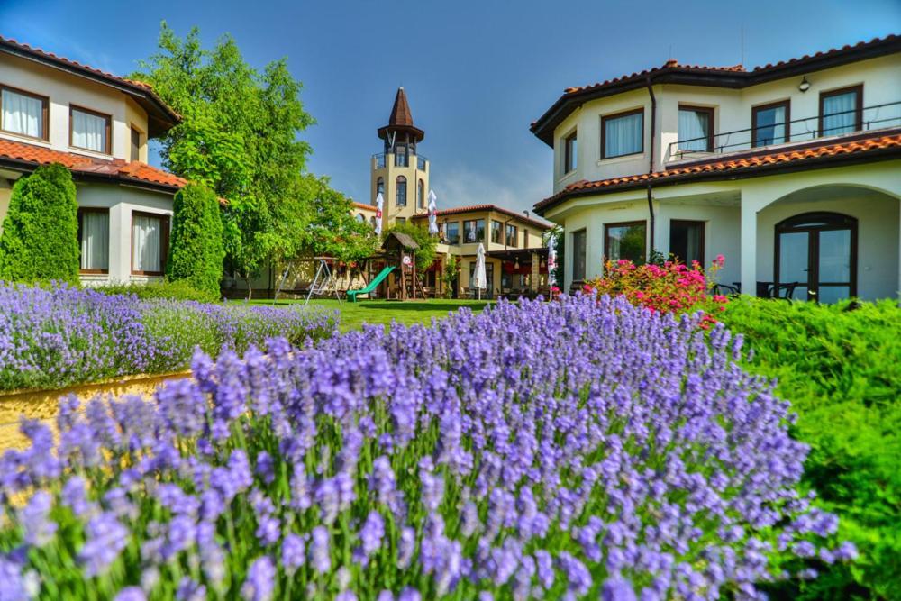 Blacksearama Golf & Villas Balchik Eksteriør billede