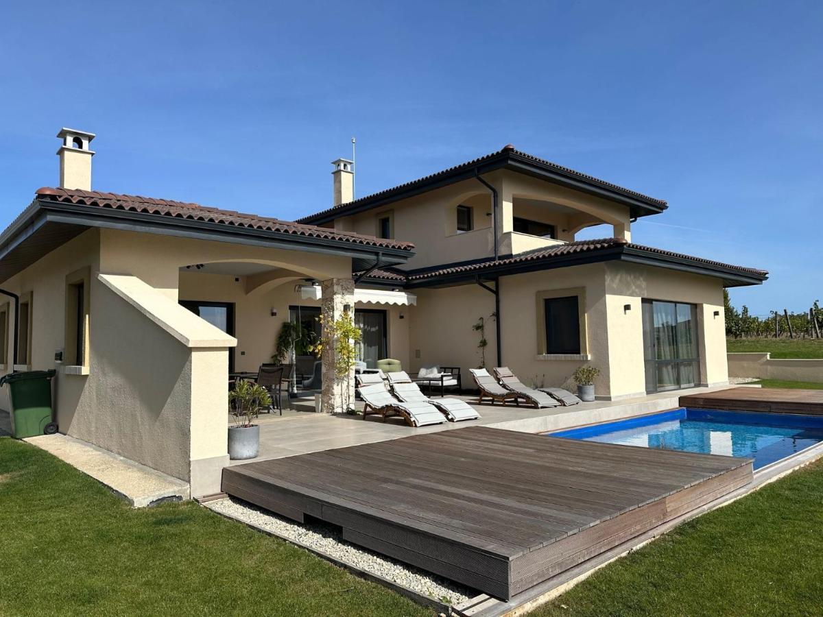 Blacksearama Golf & Villas Balchik Eksteriør billede