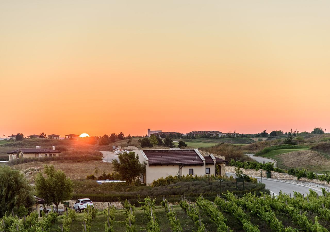 Blacksearama Golf & Villas Balchik Eksteriør billede